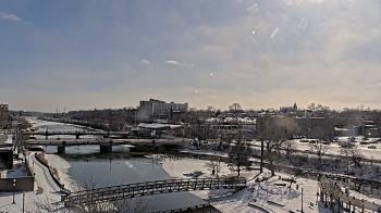 Weather camera view of City of Elgin.