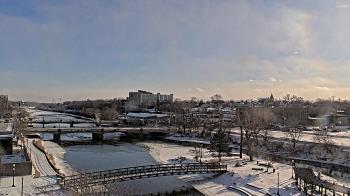 Weather camera view of City of Elgin.