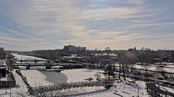 Weather camera view of City of Elgin.