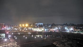 Weather camera view of City of Elgin.