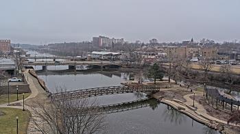 Weather camera view of City of Elgin.