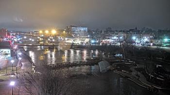 Weather camera view of City of Elgin.