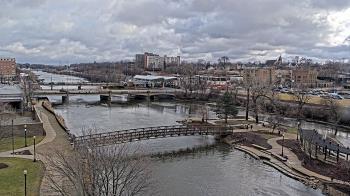 Weather camera view of City of Elgin.