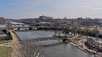 Weather camera view of City of Elgin.