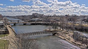 Weather camera view of City of Elgin.