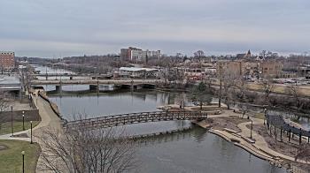 Weather camera view of City of Elgin.