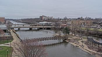 Weather camera view of City of Elgin.