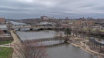 Weather camera view of City of Elgin.