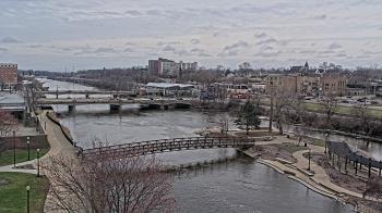 Weather camera view of City of Elgin.