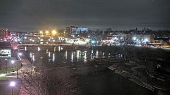 Weather camera view of City of Elgin.