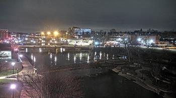 Weather camera view of City of Elgin.