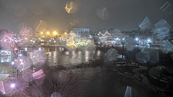 Weather camera view of City of Elgin.