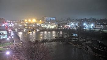 Weather camera view of City of Elgin.