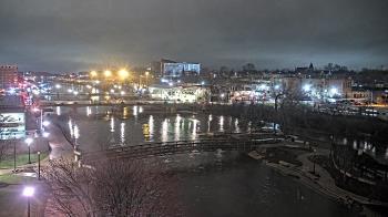 Weather camera view of City of Elgin.