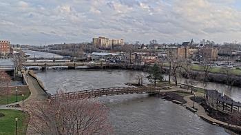 Weather camera view of City of Elgin.