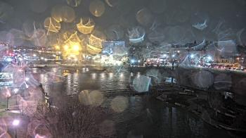 Weather camera view of City of Elgin.