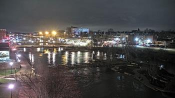 Weather camera view of City of Elgin.