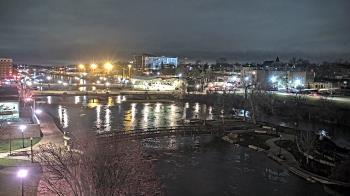 Weather camera view of City of Elgin.