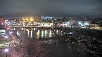 Weather camera view of City of Elgin.