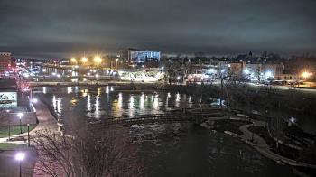 Weather camera view of City of Elgin.