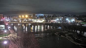 Weather camera view of City of Elgin.