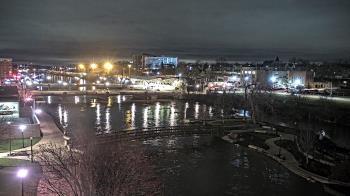 Weather camera view of City of Elgin.