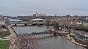 Weather camera view of City of Elgin.