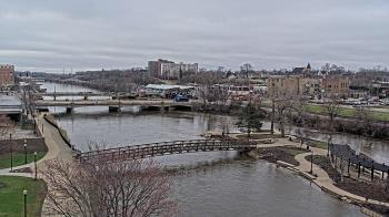 Weather camera view of City of Elgin.