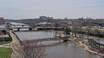 Weather camera view of City of Elgin.