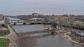 Weather camera view of City of Elgin.