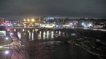 Weather camera view of City of Elgin.