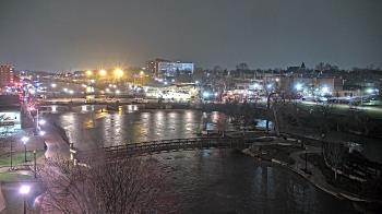 Weather camera view of City of Elgin.