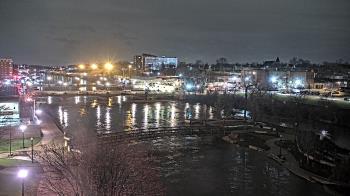 Weather camera view of City of Elgin.