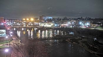 Weather camera view of City of Elgin.