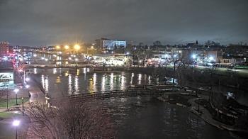 Weather camera view of City of Elgin.