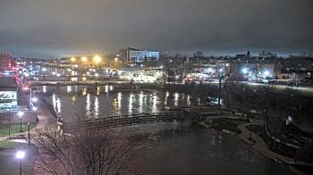 Weather camera view of City of Elgin.