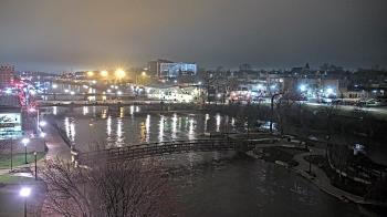 Weather camera view of City of Elgin.