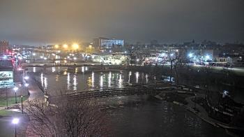 Weather camera view of City of Elgin.