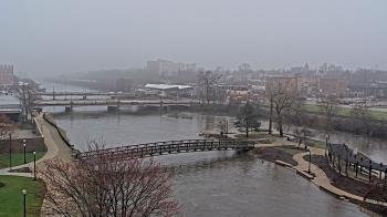 Weather camera view of City of Elgin.