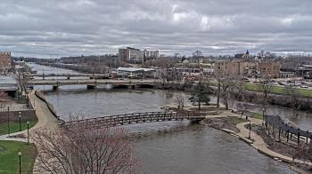 Weather camera view of City of Elgin.
