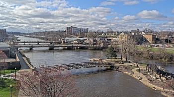 Weather camera view of City of Elgin.