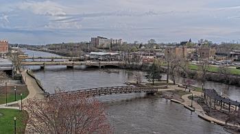 Weather camera view of City of Elgin.