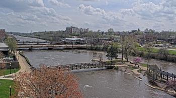 Weather camera view of City of Elgin.