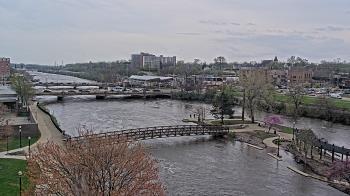 Weather camera view of City of Elgin.