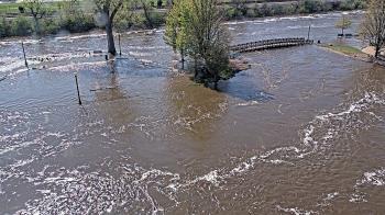 Weather camera view of City of Elgin.