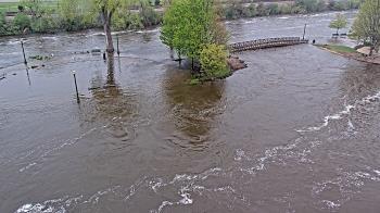 Weather camera view of City of Elgin.