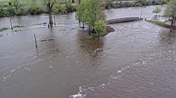 Weather camera view of City of Elgin.