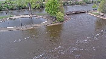 Weather camera view of City of Elgin.