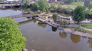 Weather camera view of City of Elgin.