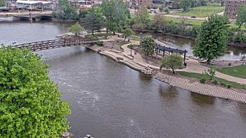 Weather camera view of City of Elgin.